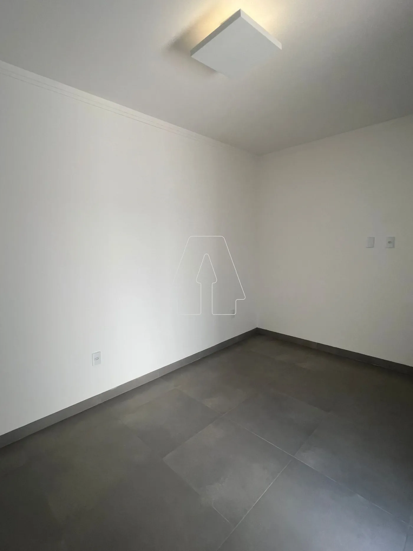 Comprar Casa / Residencial em Ara&ccedil;atuba R$ 380.000,00 - Foto 12
