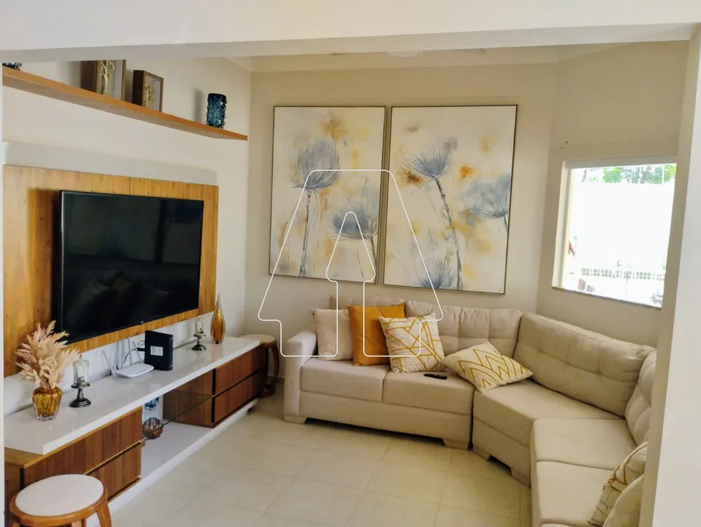 Comprar Casa / Condom&iacute;nio em Ara&ccedil;atuba R$ 1.550.000,00 - Foto 3
