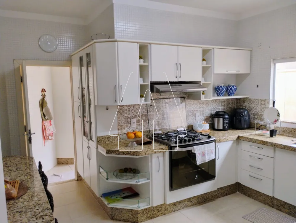Comprar Casa / Condom&iacute;nio em Ara&ccedil;atuba R$ 1.550.000,00 - Foto 9