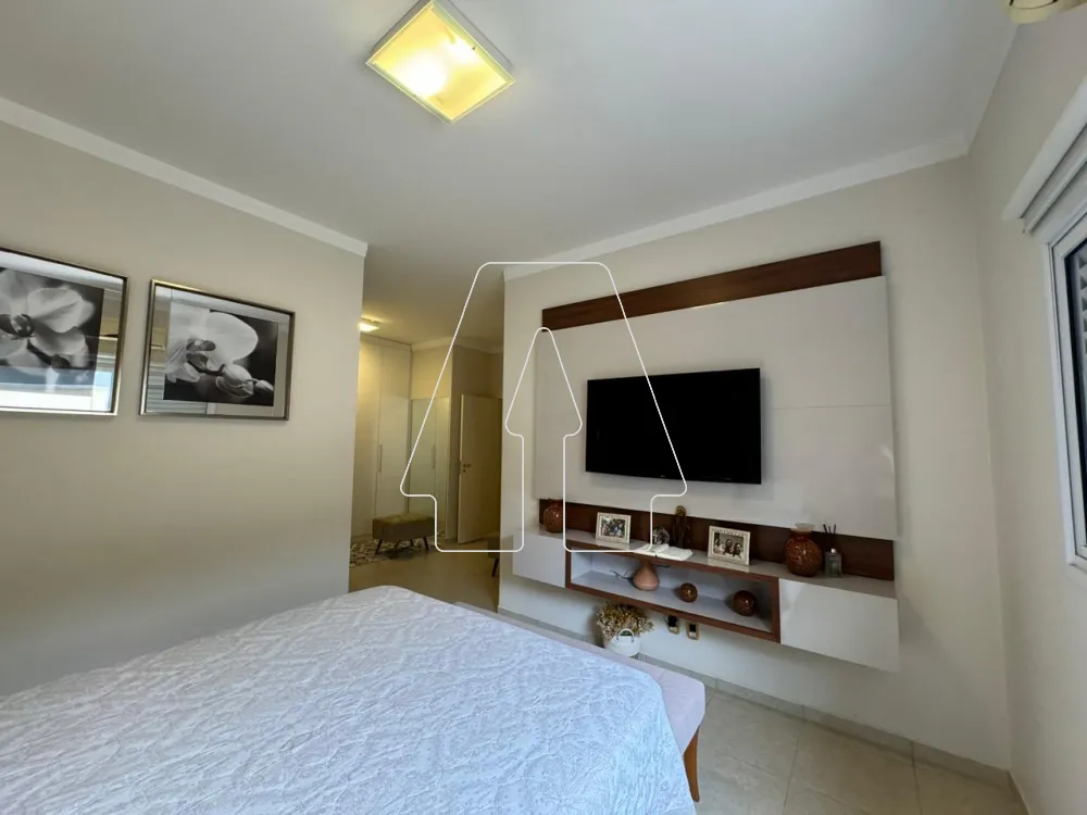 Comprar Casa / Condom&iacute;nio em Ara&ccedil;atuba R$ 1.550.000,00 - Foto 12