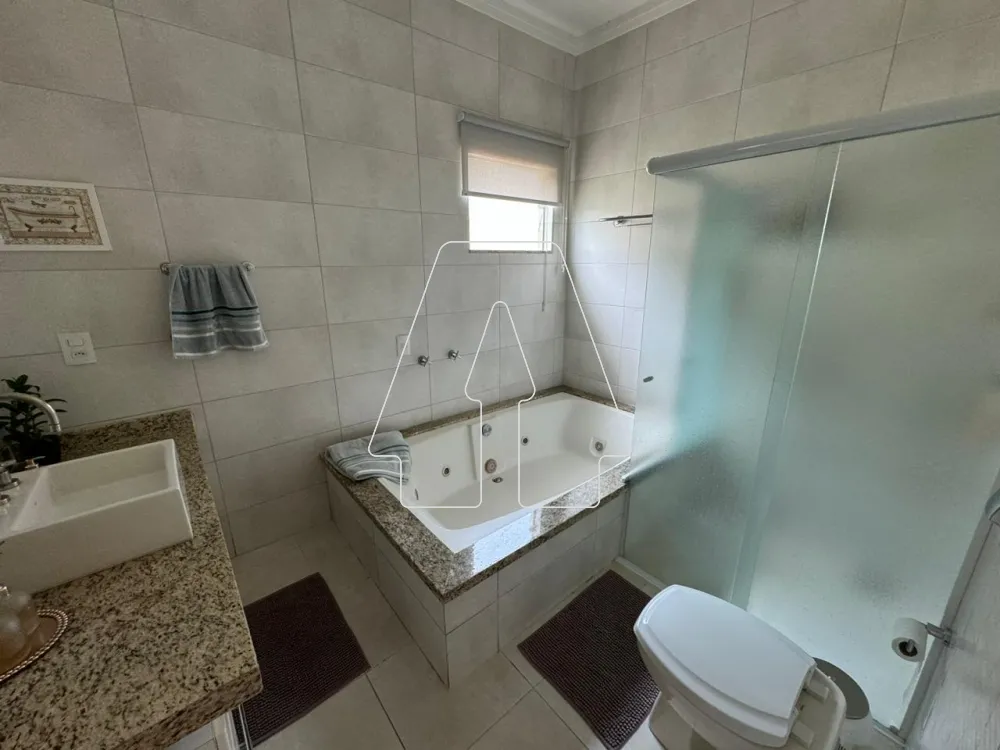 Comprar Casa / Condom&iacute;nio em Ara&ccedil;atuba R$ 1.550.000,00 - Foto 13