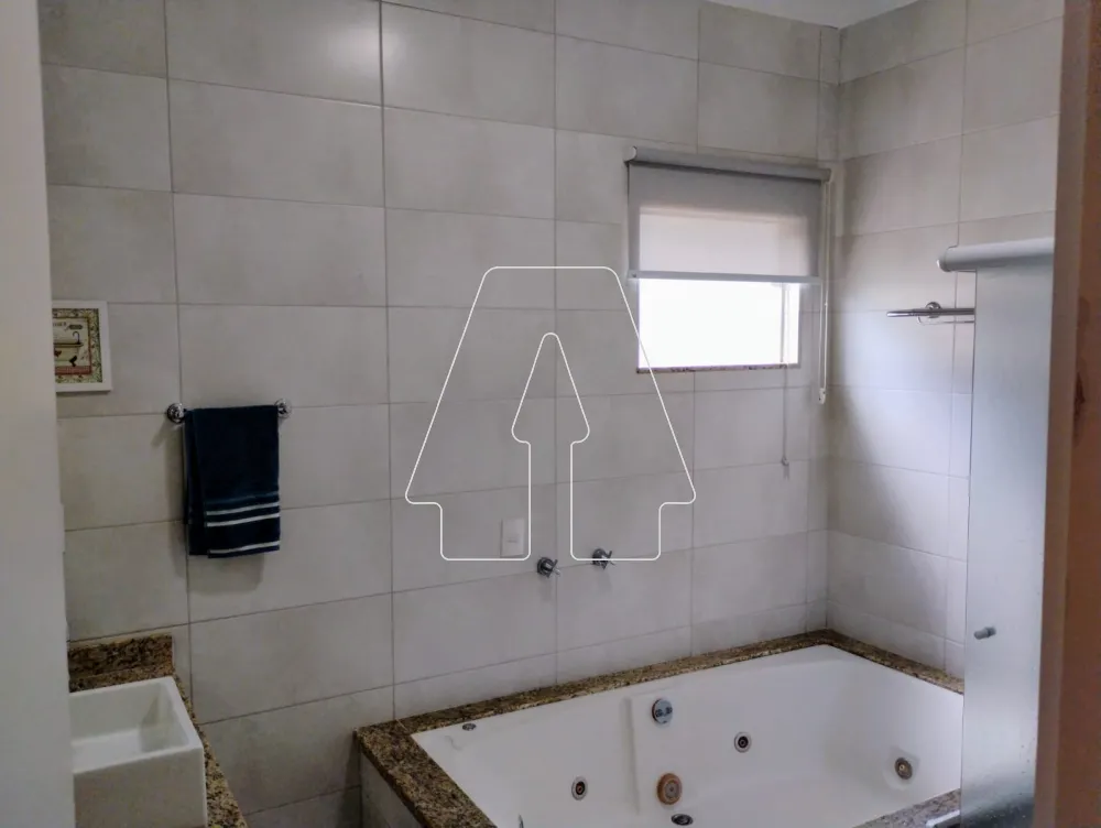 Comprar Casa / Condom&iacute;nio em Ara&ccedil;atuba R$ 1.550.000,00 - Foto 14