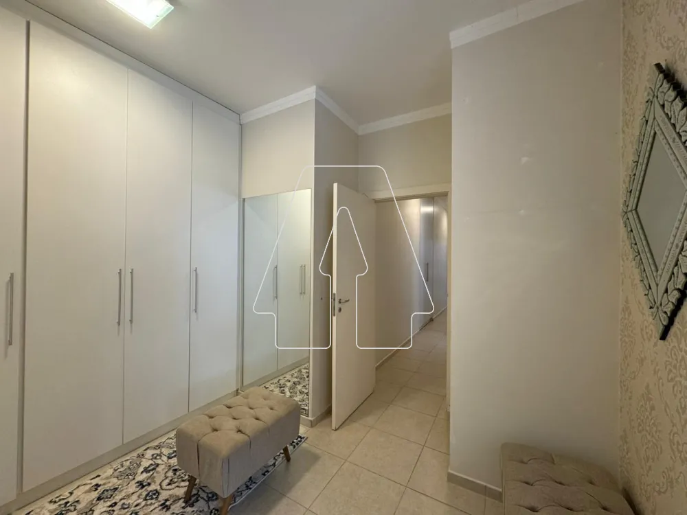 Comprar Casa / Condom&iacute;nio em Ara&ccedil;atuba R$ 1.550.000,00 - Foto 15