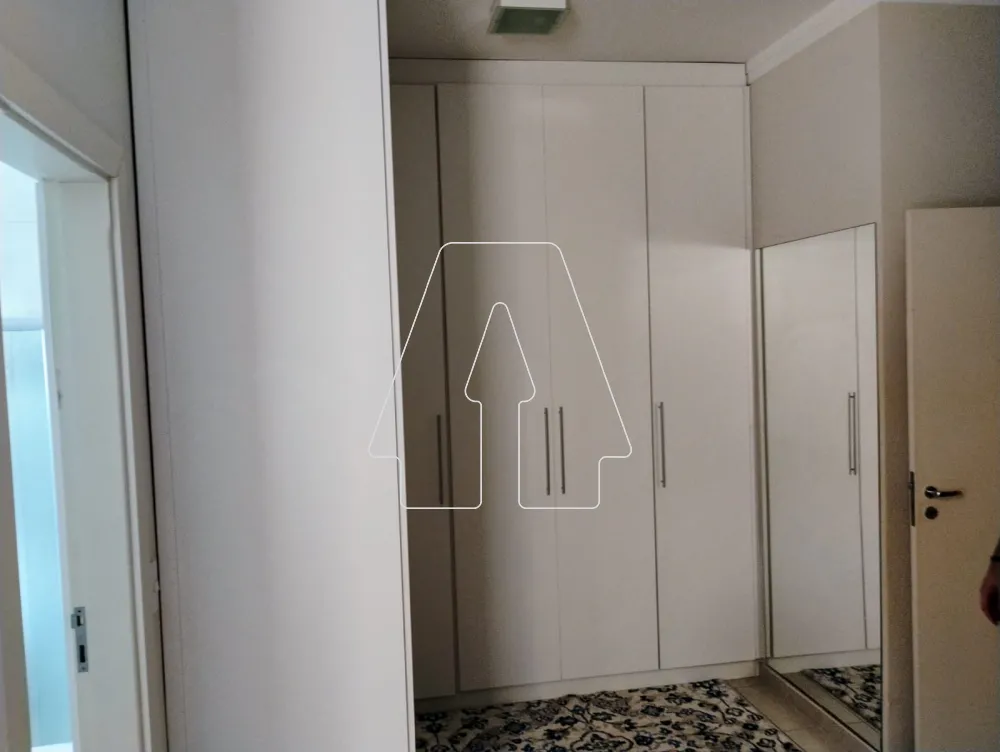 Comprar Casa / Condom&iacute;nio em Ara&ccedil;atuba R$ 1.550.000,00 - Foto 17