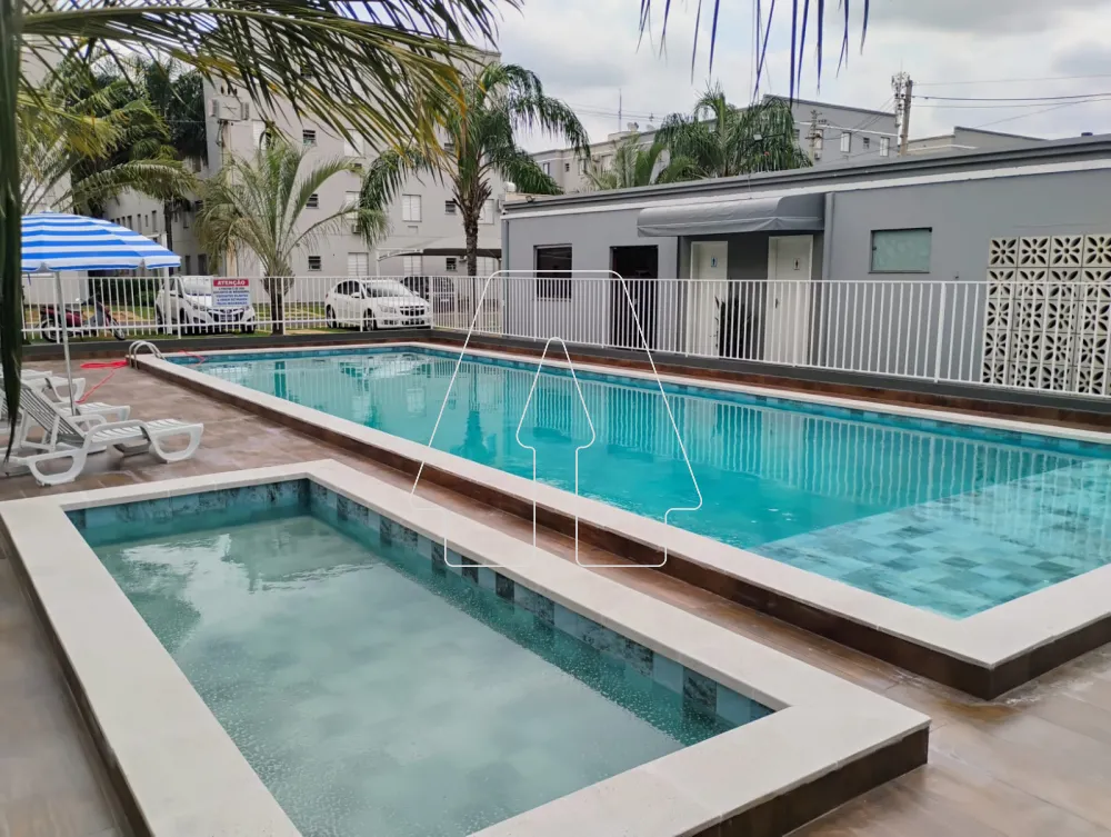 Comprar Apartamento / Padr&atilde;o em Ara&ccedil;atuba R$ 150.000,00 - Foto 14