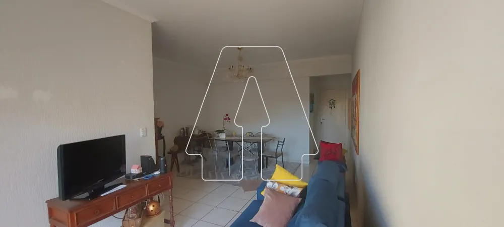 Alugar Apartamento / Padr&atilde;o em Ara&ccedil;atuba R$ 1.800,00 - Foto 2
