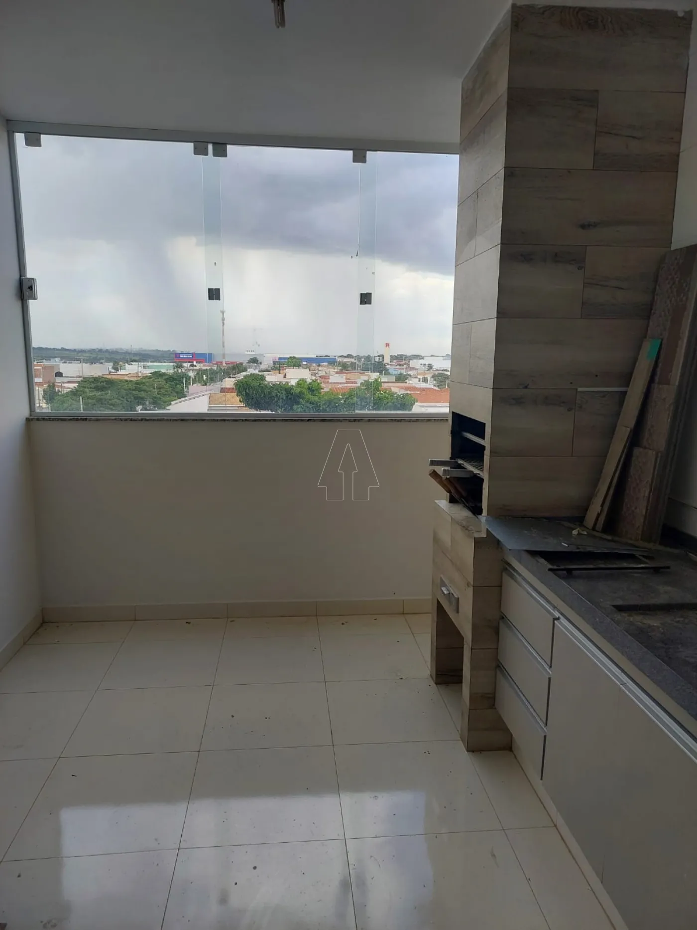 Alugar Apartamento / Padr&atilde;o em Ara&ccedil;atuba R$ 2.000,00 - Foto 19