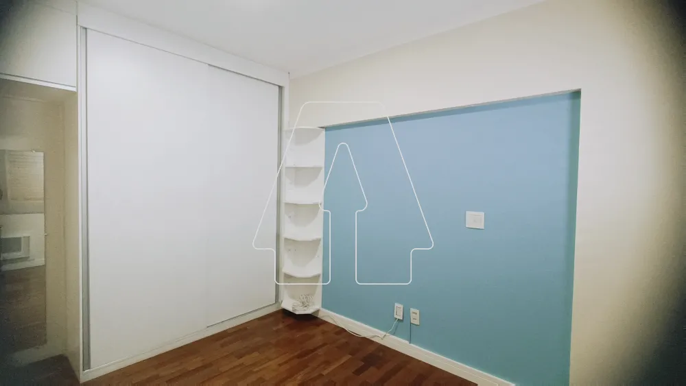 Alugar Apartamento / Padr&atilde;o em Ara&ccedil;atuba R$ 1.900,00 - Foto 8