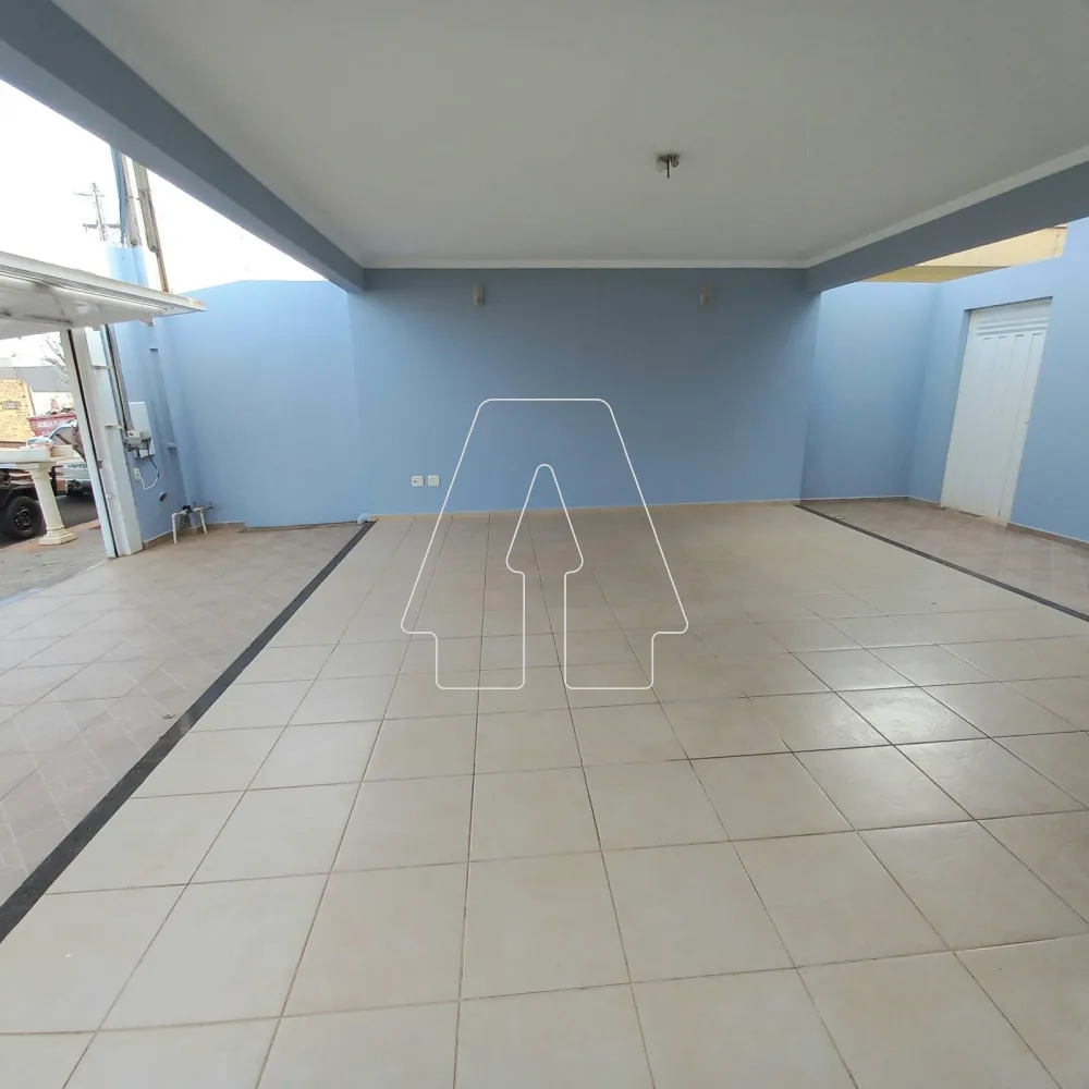 Alugar Casa / Residencial em Ara&ccedil;atuba R$ 2.700,00 - Foto 3