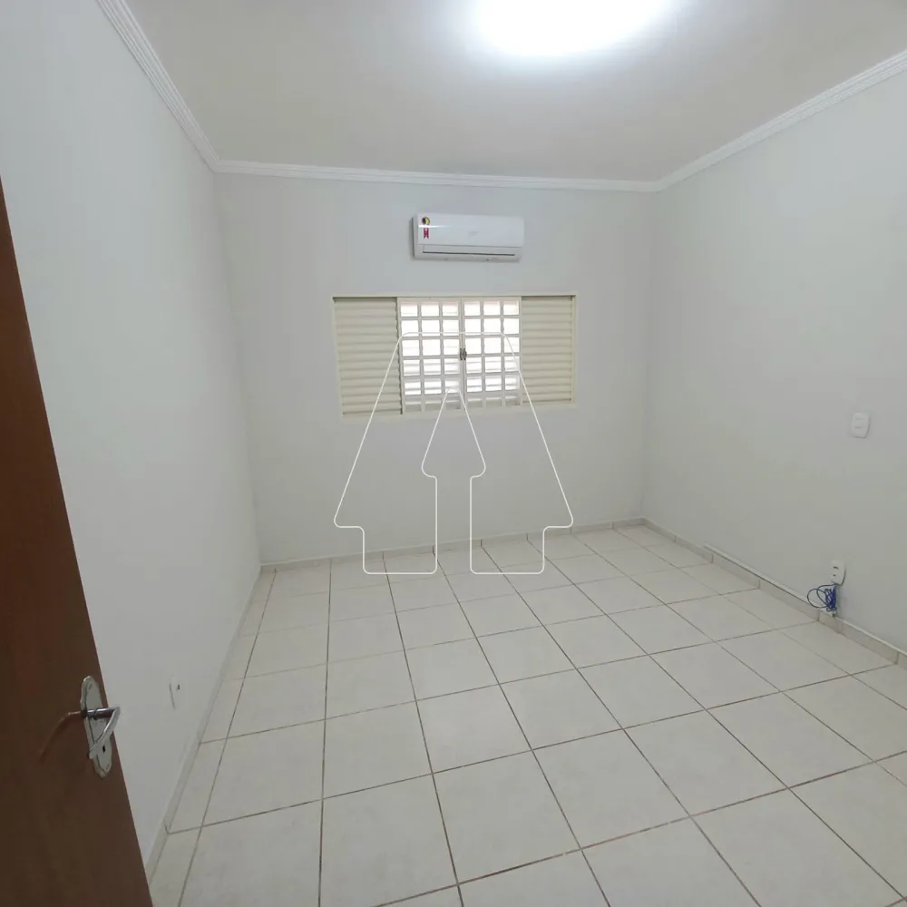 Alugar Casa / Residencial em Ara&ccedil;atuba R$ 2.700,00 - Foto 13