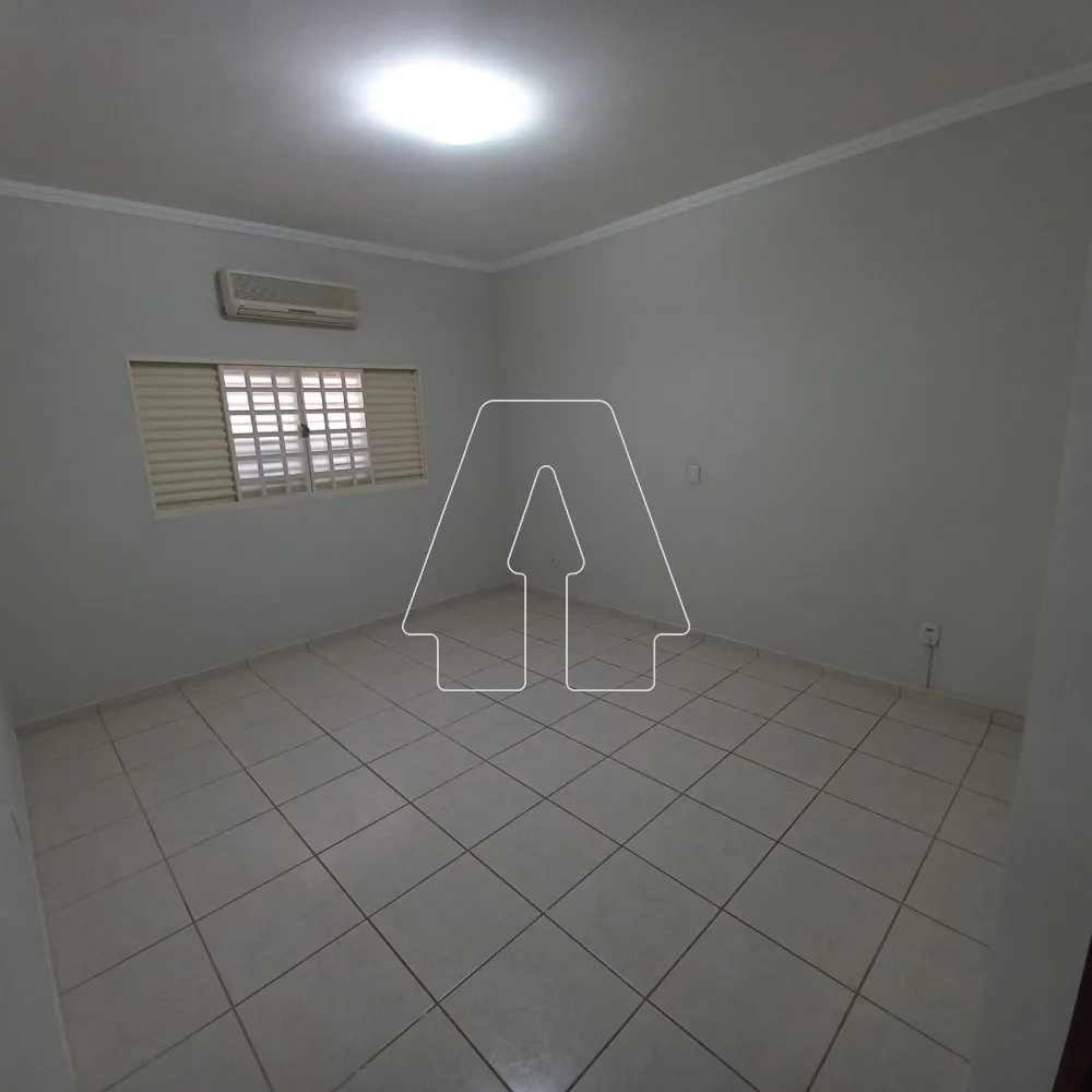 Alugar Casa / Residencial em Ara&ccedil;atuba R$ 2.700,00 - Foto 14