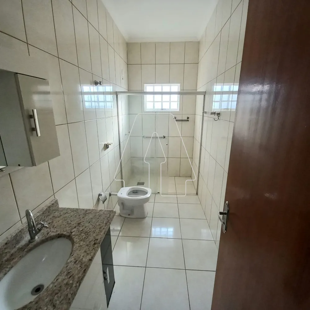 Alugar Casa / Residencial em Ara&ccedil;atuba R$ 2.700,00 - Foto 15