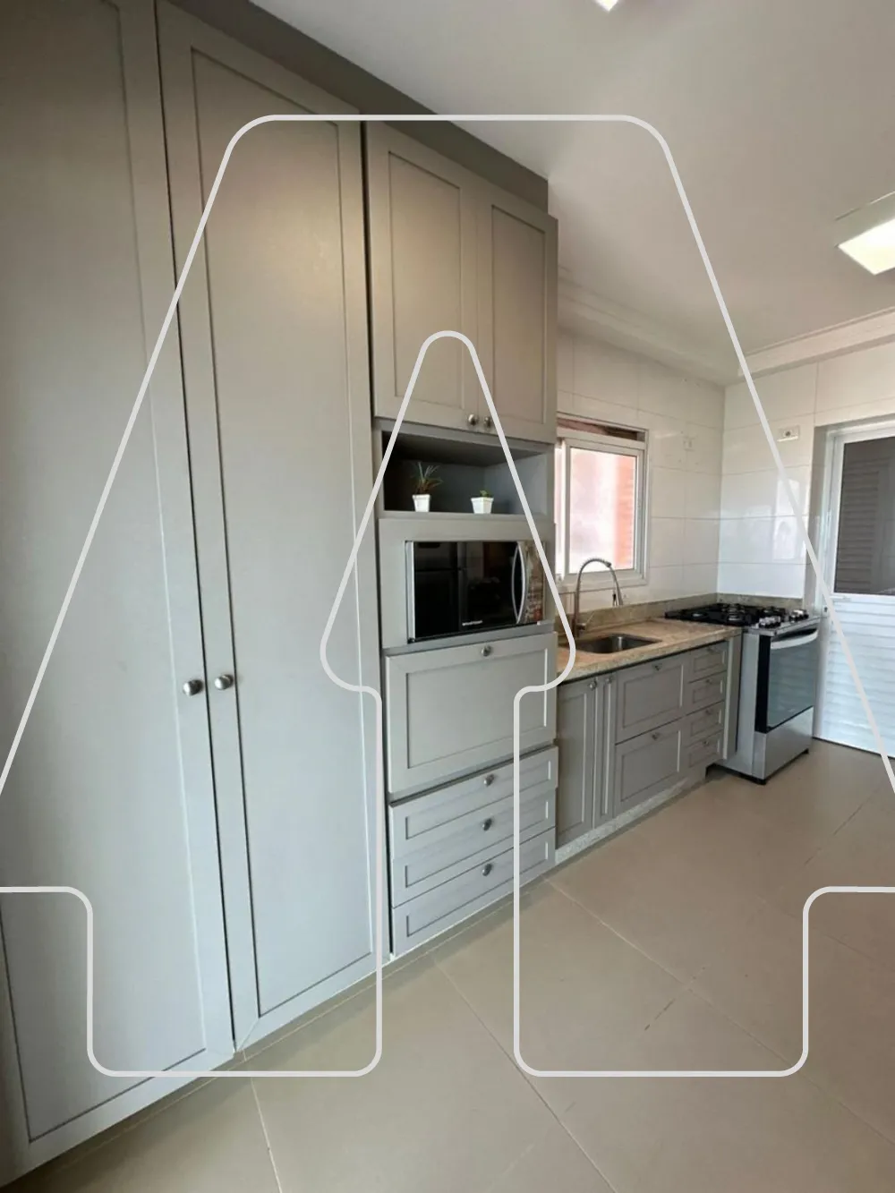 Comprar Apartamento / Padr&atilde;o em Ara&ccedil;atuba R$ 1.650.000,00 - Foto 2