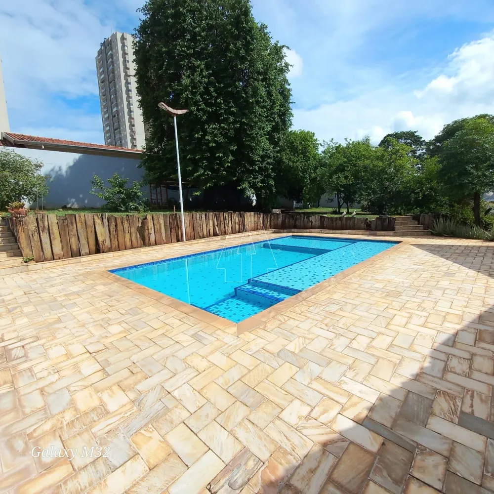 Alugar Casa / Residencial em Ara&ccedil;atuba R$ 5.000,00 - Foto 41