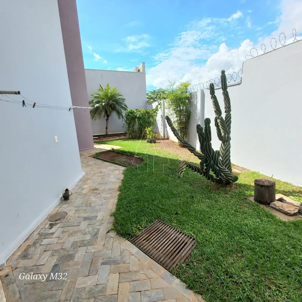 Alugar Casa / Residencial em Ara&ccedil;atuba R$ 5.000,00 - Foto 43