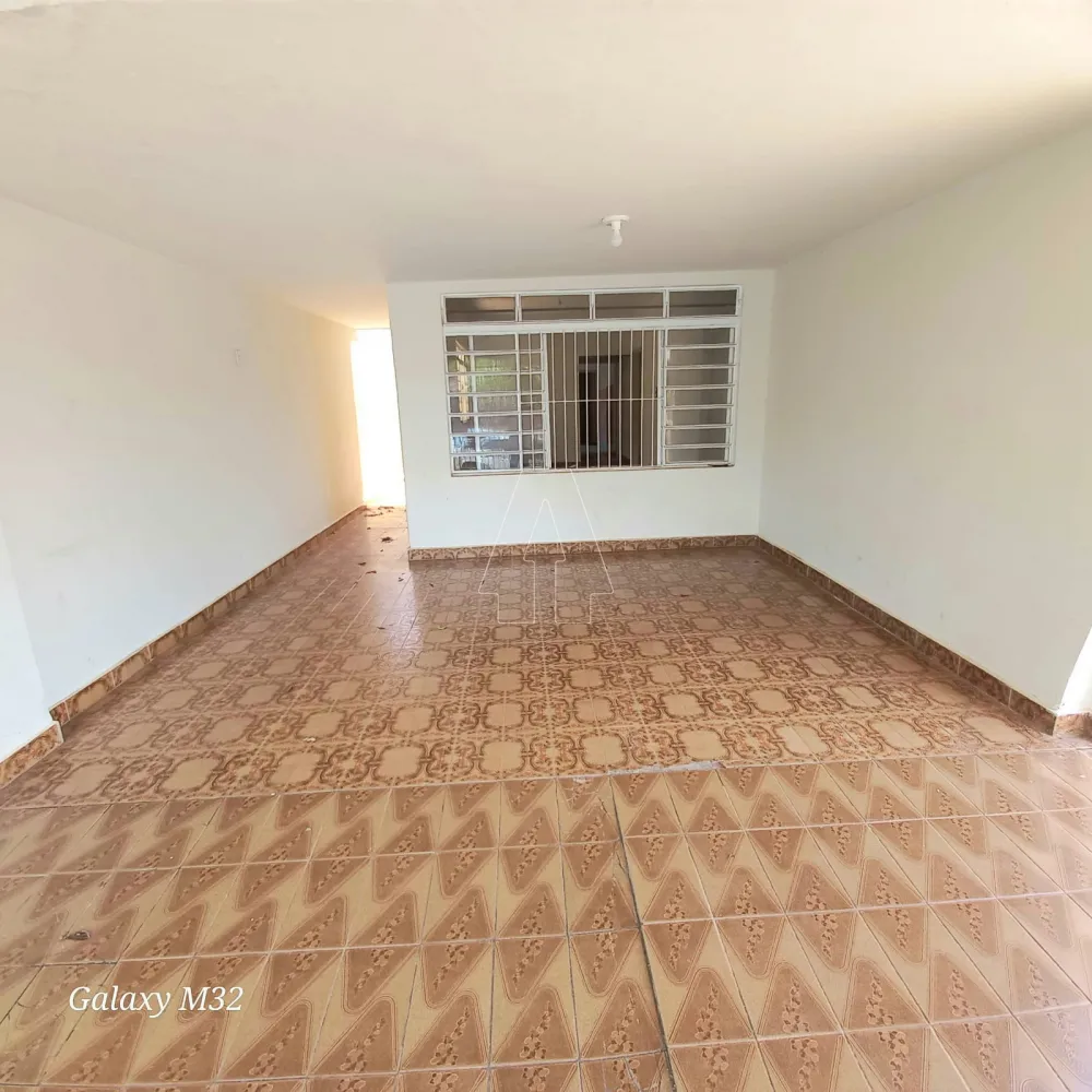 Comprar Casa / Residencial em Ara&ccedil;atuba R$ 380.000,00 - Foto 1