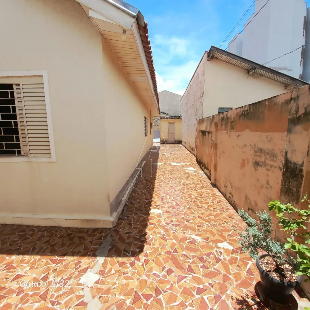 Comprar Casa / Residencial em Ara&ccedil;atuba R$ 380.000,00 - Foto 11