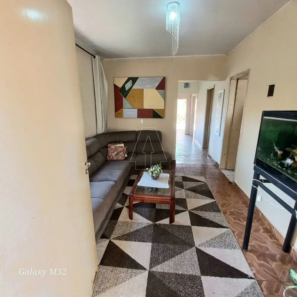 Comprar Casa / Residencial em Ara&ccedil;atuba R$ 380.000,00 - Foto 13