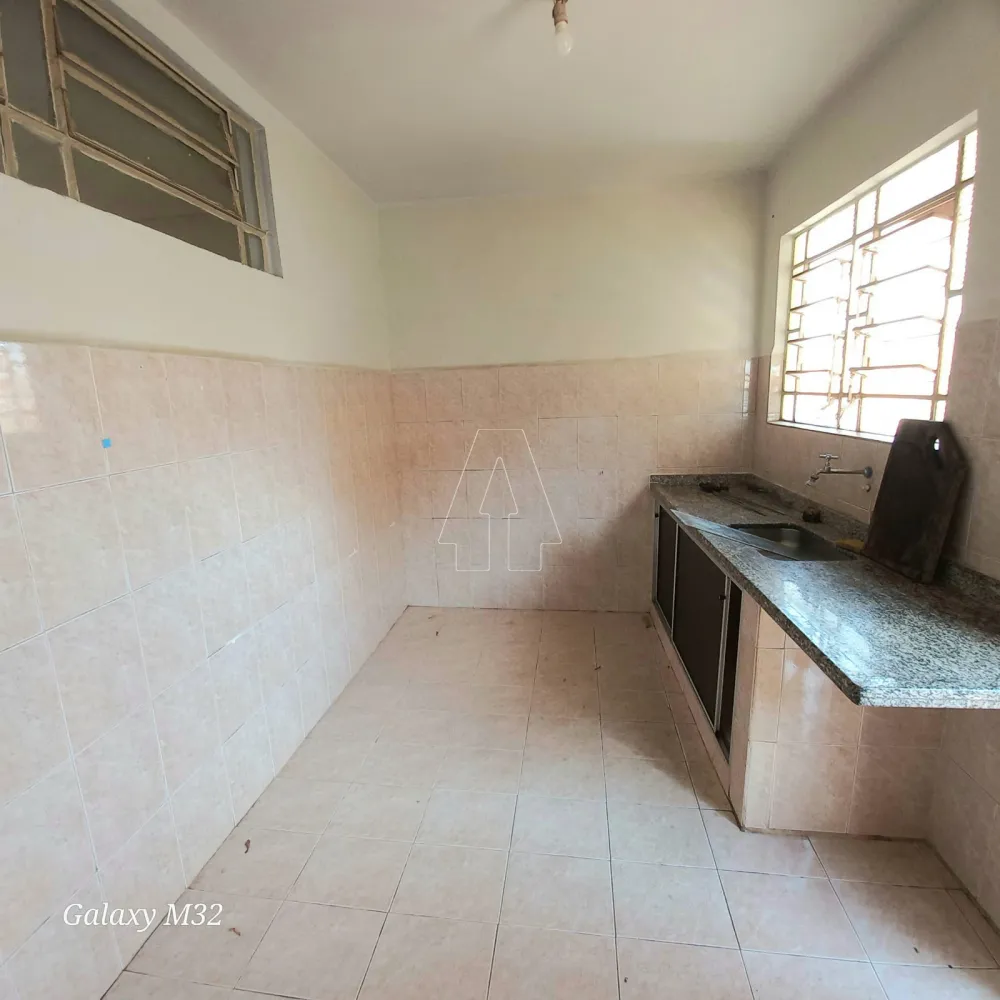 Comprar Casa / Residencial em Ara&ccedil;atuba R$ 380.000,00 - Foto 17
