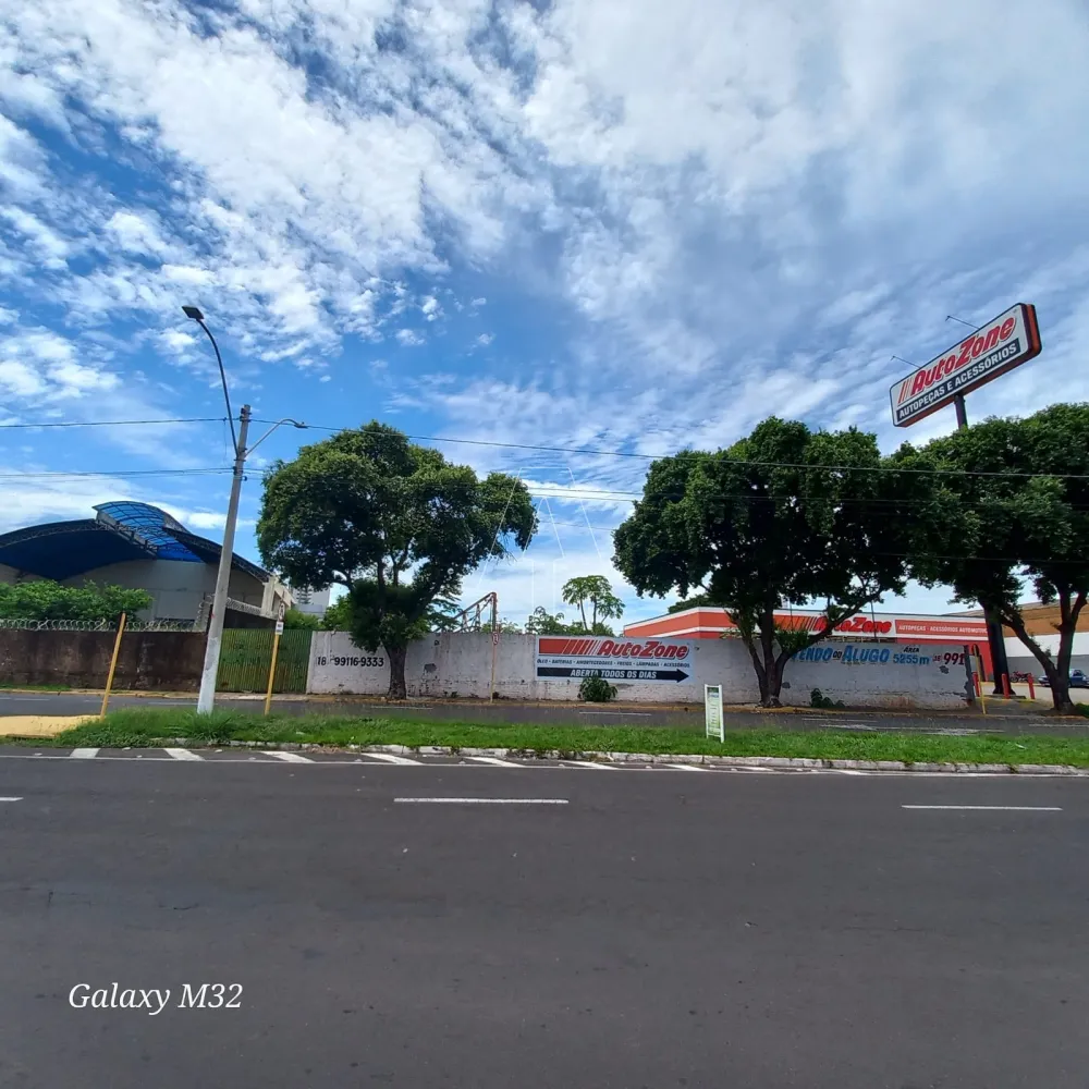 Comprar Terreno / &Aacute;rea em Ara&ccedil;atuba R$ 11.000.000,00 - Foto 2
