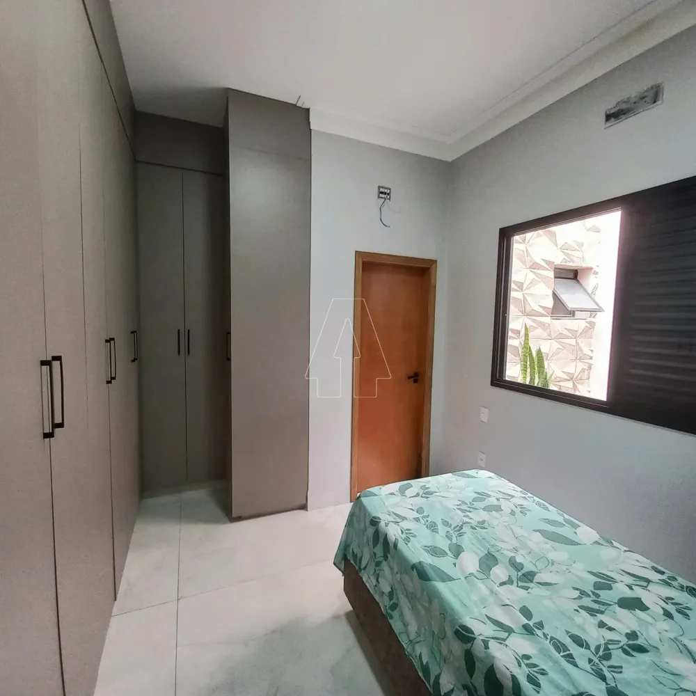 Alugar Casa / Condom&iacute;nio em Ara&ccedil;atuba R$ 9.000,00 - Foto 30