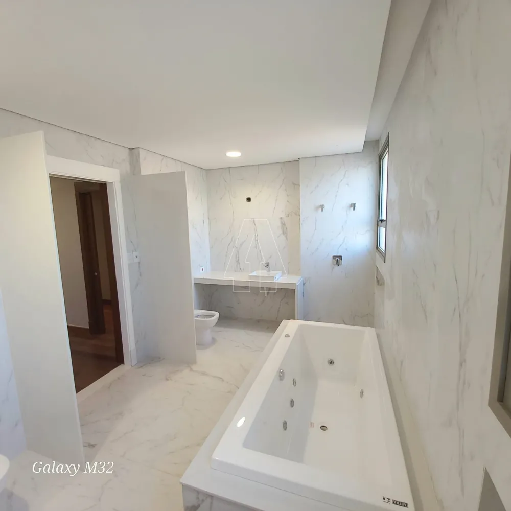 Comprar Apartamento / Padr&atilde;o em Ara&ccedil;atuba R$ 2.950.000,00 - Foto 15