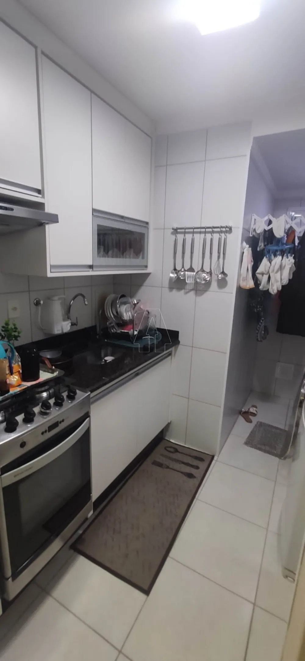 Comprar Apartamento / Padr&atilde;o em Ara&ccedil;atuba R$ 240.000,00 - Foto 6