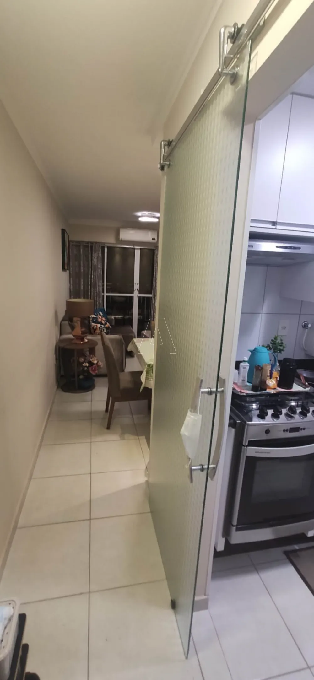 Comprar Apartamento / Padr&atilde;o em Ara&ccedil;atuba R$ 240.000,00 - Foto 7