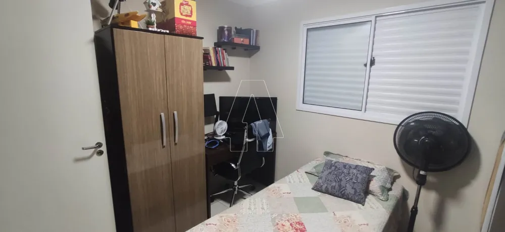 Comprar Apartamento / Padr&atilde;o em Ara&ccedil;atuba R$ 240.000,00 - Foto 12