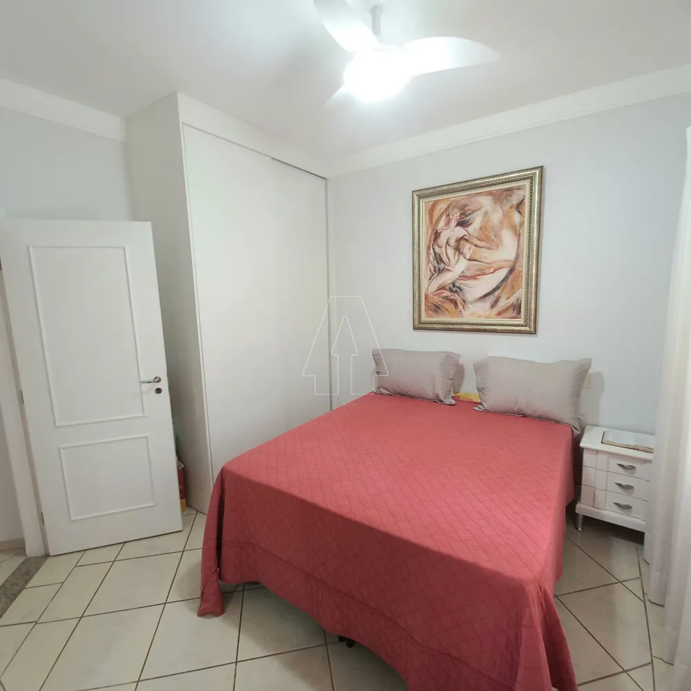 Comprar Casa / Residencial em Ara&ccedil;atuba R$ 950.000,00 - Foto 10