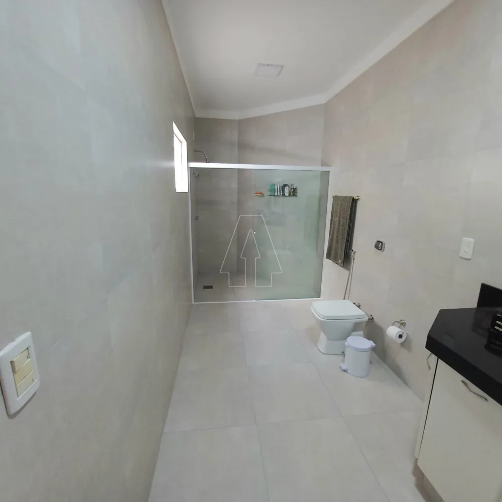 Comprar Casa / Residencial em Ara&ccedil;atuba R$ 950.000,00 - Foto 16