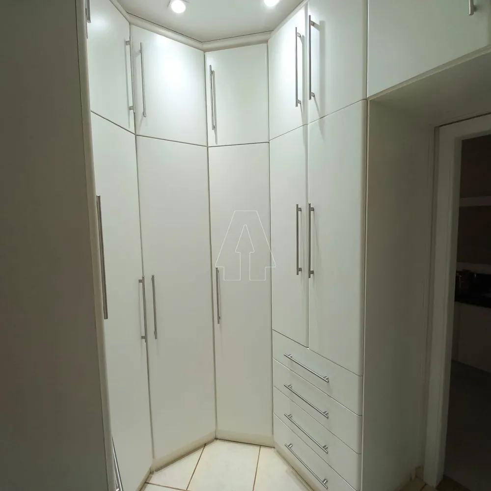 Comprar Casa / Residencial em Ara&ccedil;atuba R$ 950.000,00 - Foto 20