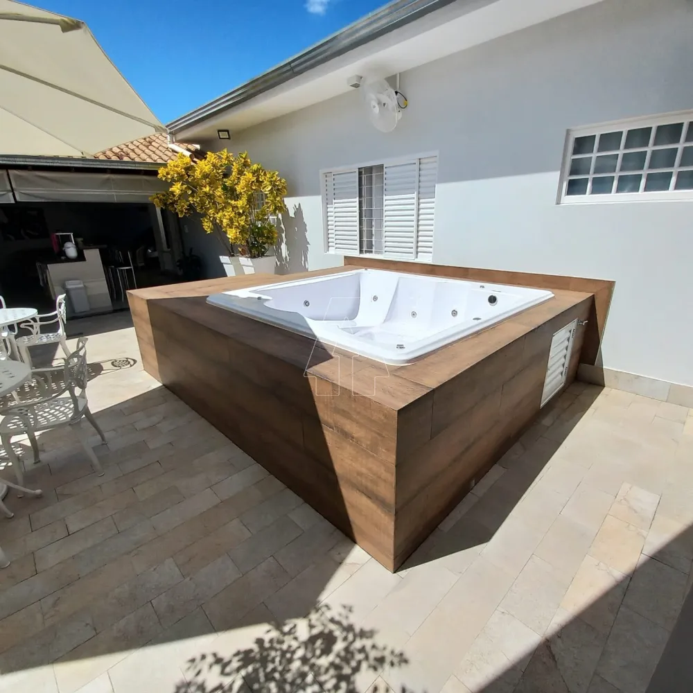 Comprar Casa / Residencial em Ara&ccedil;atuba R$ 950.000,00 - Foto 29