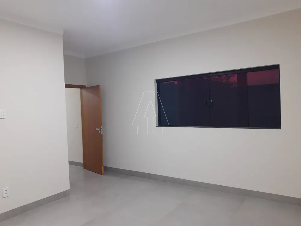 Comprar Casa / Condom&iacute;nio em Ara&ccedil;atuba R$ 720.000,00 - Foto 5
