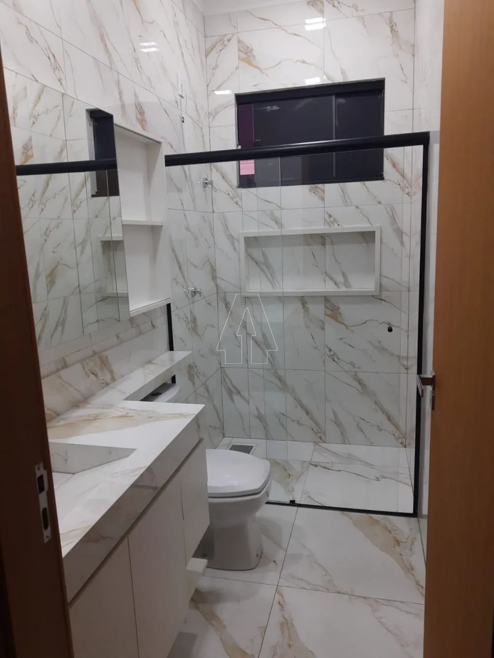 Comprar Casa / Condom&iacute;nio em Ara&ccedil;atuba R$ 720.000,00 - Foto 8