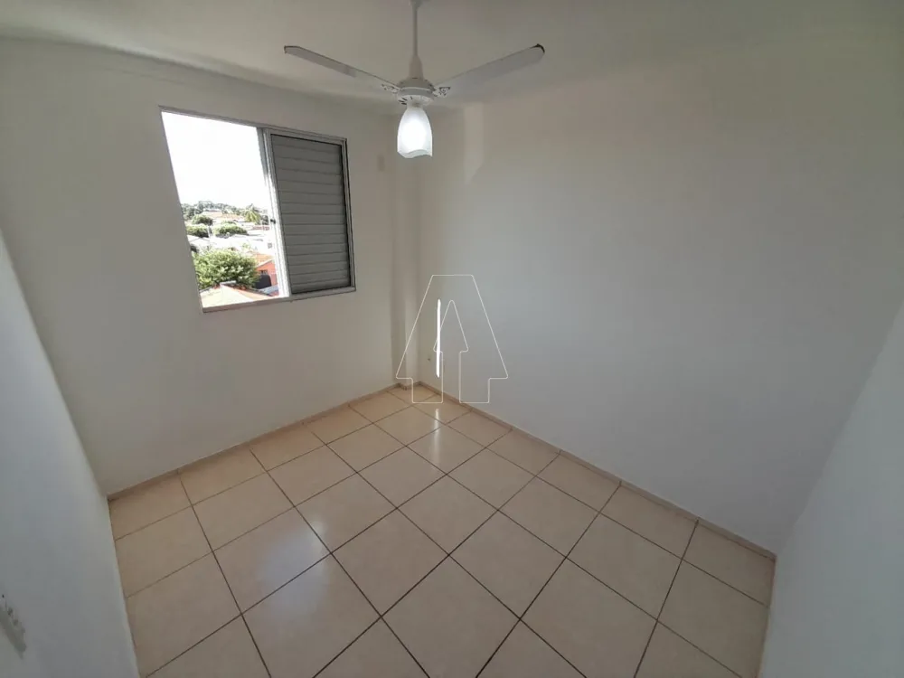 Comprar Apartamento / Padr&atilde;o em Ara&ccedil;atuba R$ 145.000,00 - Foto 3