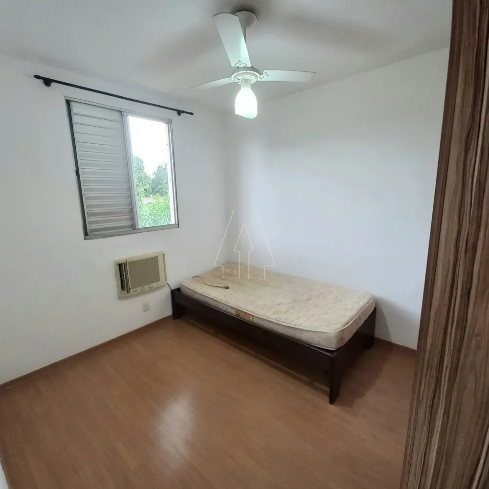 Comprar Apartamento / Padr&atilde;o em Ara&ccedil;atuba R$ 130.000,00 - Foto 11
