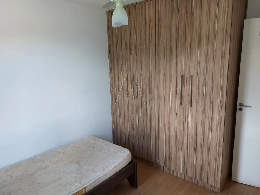 Comprar Apartamento / Padr&atilde;o em Ara&ccedil;atuba R$ 130.000,00 - Foto 13