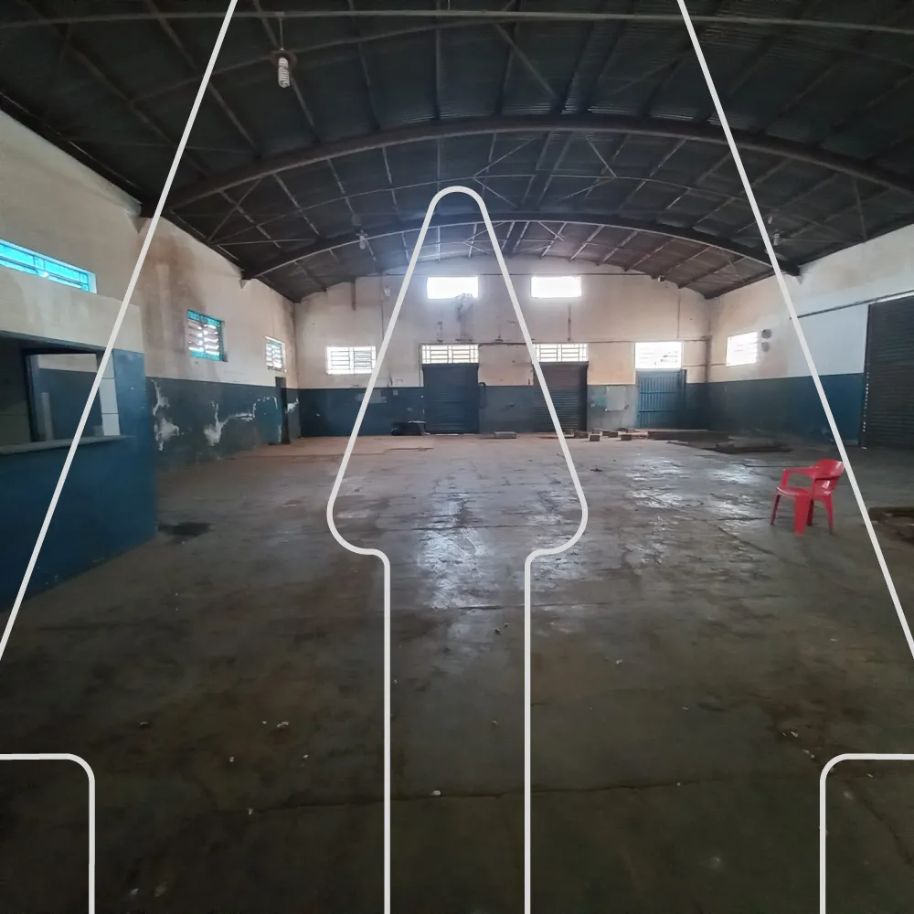 Alugar Comercial / Galp&atilde;o em Ara&ccedil;atuba R$ 15.000,00 - Foto 9