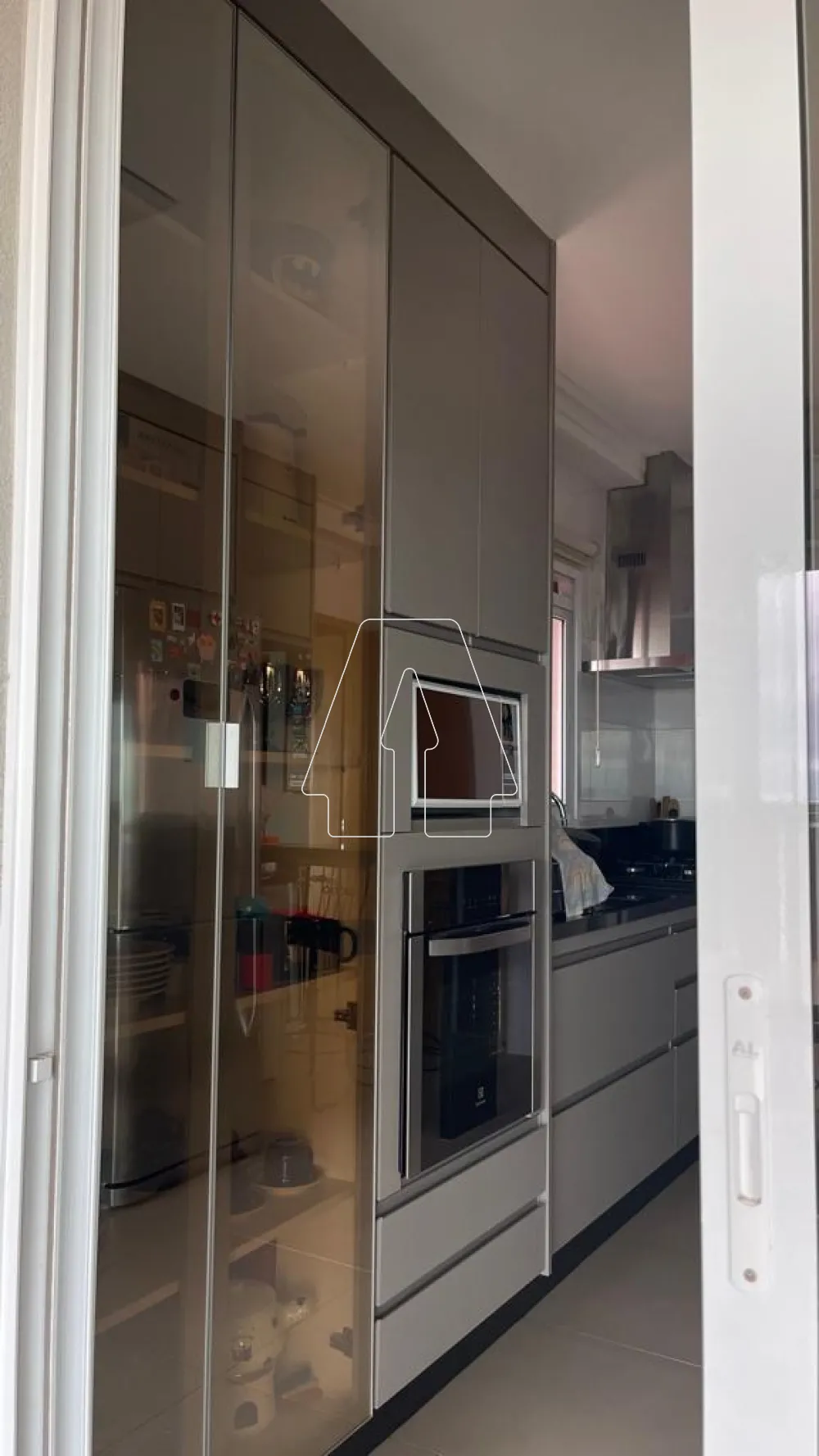 Comprar Apartamento / Padr&atilde;o em Ara&ccedil;atuba R$ 1.870.000,00 - Foto 5