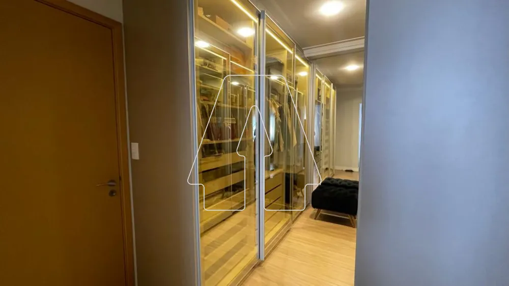 Comprar Apartamento / Padr&atilde;o em Ara&ccedil;atuba R$ 1.870.000,00 - Foto 17