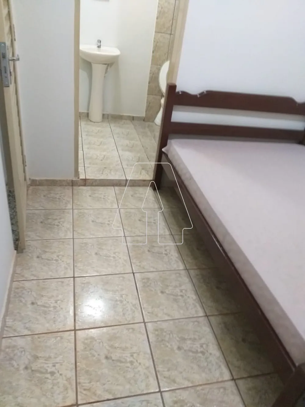 Comprar Rural / Rancho Condom&iacute;nio em Ara&ccedil;atuba R$ 320.000,00 - Foto 10