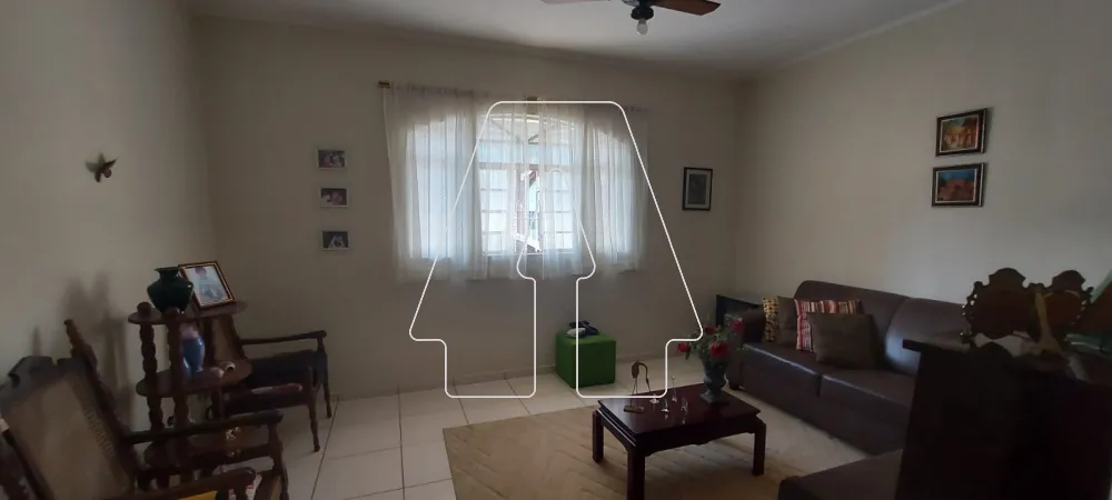 Comprar Casa / Residencial em Ara&ccedil;atuba R$ 380.000,00 - Foto 6