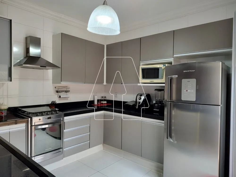 Comprar Casa / Residencial em Ara&ccedil;atuba R$ 450.000,00 - Foto 5