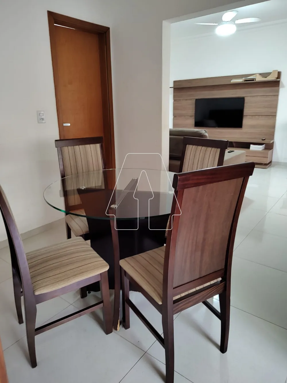 Comprar Casa / Residencial em Ara&ccedil;atuba R$ 450.000,00 - Foto 9