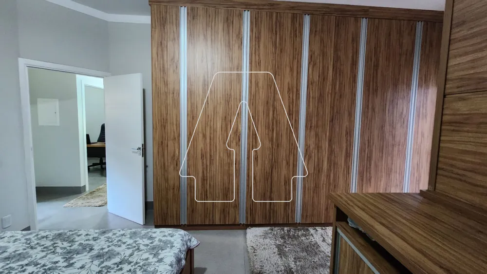 Comprar Casa / Condom&iacute;nio em Ara&ccedil;atuba R$ 850.000,00 - Foto 10