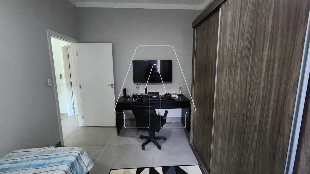 Comprar Casa / Condom&iacute;nio em Ara&ccedil;atuba R$ 850.000,00 - Foto 12