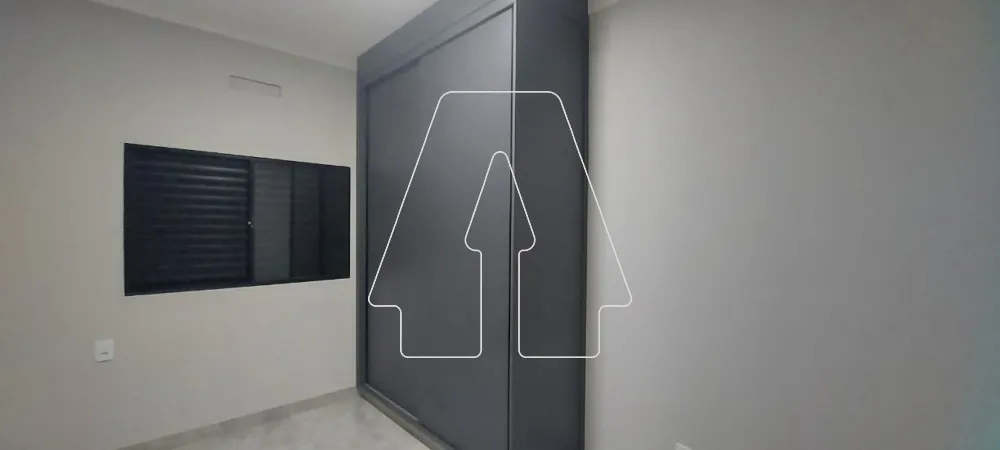 Comprar Casa / Condom&iacute;nio em Ara&ccedil;atuba R$ 870.000,00 - Foto 3