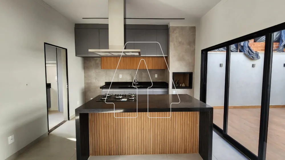 Comprar Casa / Condom&iacute;nio em Ara&ccedil;atuba R$ 700.000,00 - Foto 9
