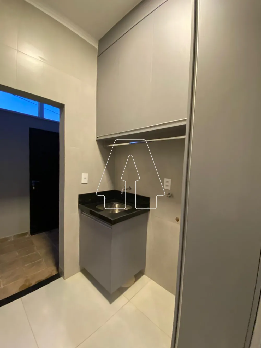 Comprar Casa / Condom&iacute;nio em Ara&ccedil;atuba R$ 700.000,00 - Foto 24